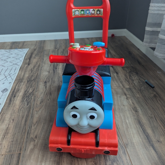 Thomas & Friends Red and Blue Ride-On Train Walker